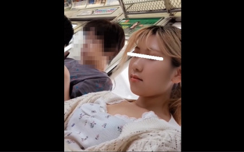 [覗かれた女子たちの胸動画] (3乳首見え)夏休み中に覗かれた3人の女子の胸＜胸チラ盗撮＞の画像