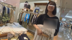 [逆さHERO動画] 【再販】復活の着替えさせ５？おまんこの横にぷちオマンコ？ズボンで油断してるとこ＜パンチラ盗撮＞の画像