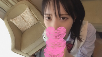 アイドル顔のスレンダーJK娘18歳とハメ撮りセックスで中出しの画像