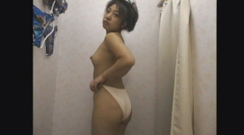 【ショッピングモール試着室】美女たちの試着室#001の画像
