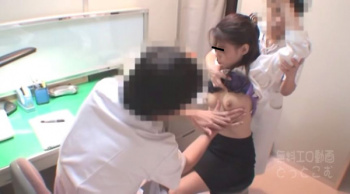 小ぶりだけど美乳♪スーツ姿の32歳OLさんの問診&触診 ドクハラ婦人科医#008の画像