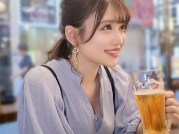 『鬼カワ~従順ＪＤ。企画』お願いナマでイッパイして‥超々甘えん坊の美巨乳っ子がヤリチン男にハイレグコスで挿入させるぜwwwwwの画像