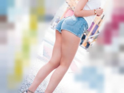 『中出しOK\プリケツ娘』ぃぃぉ即ホ…ナマで。ホットパンツの美脚でヤ〇チンを誘うJDが密室で何度も欲しがる企画wwwwwwwwwwの画像