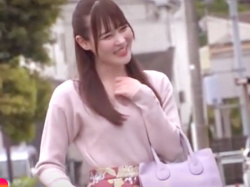 『中出しナンパ\産後お母さん』やだ直穿き…お潮出ちゃう。お久し愛撫で愛液溢れさせた主婦がハード体位で種付けさせる企画wwwwwwwwwの画像