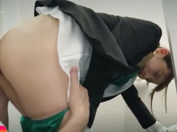 『肛門中出し＼謝罪ホテルレデイ』はいっ２穴使って下さい。クレーマーの乱暴で発情したプリケツがアブノーマルに目覚めるドラマwwwwwの画像