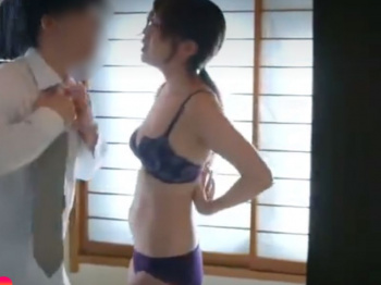 《レ〇プ堕ち～ＮＴＲ浮気》早くマ●チョ滅茶苦茶にして。乱暴セクロスでマゾ化した清楚ママが元上司を欲しがるドラマwwwwwwwwwの画像