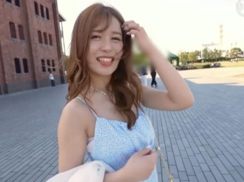 ［浮気若ママ/エロ動画］やんっっ手テマン…オカしくなる！年上旦那で欲求不満な妻が大胆開脚で他人棒を欲しがるぜWWWWWWWWWWWの画像