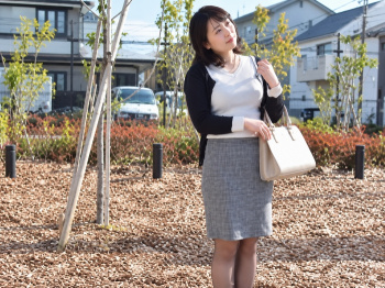 《アラフォー妻》43歳の立ちんぼ『おばさんのチ〇ポ舐めクリがエロ過ぎ。。』肉棒挿入でアヘ顔！の画像
