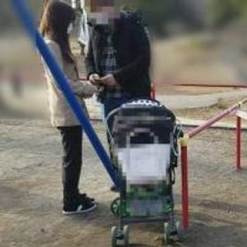 【個人撮影】子供を預けてホテルに行っちゃうスレンダーママ!旦那とのすれ違いで欲求不満な奥さんとハメまくっちゃう!の画像