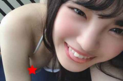 NMB新澤菜央、おっぱいポロリ！ガチ乳首が写るハプニングがエロすぎるｗｗｗｗｗｗの画像