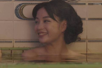 広瀬すず、入浴シーンで全裸！！おっぱい見えそうでエロすぎるｗｗｗｗｗｗｗの画像