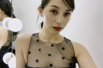 中条あやみ、透け透けおっぱい！丸見えの胸元がエロすぎるｗｗｗｗｗｗｗｗの画像