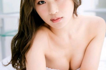 渋谷凪咲、下着おっぱいがエロい！がっつり谷間が見えてるｗｗｗｗｗｗｗｗの画像