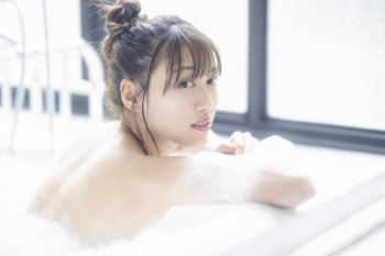 高城れに、水着おっぱい＆ランジェリー解禁！セミヌードがエロすぎるｗｗｗｗｗｗの画像