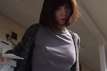 本田翼、おっぱいがエチエチ！実はたっぷりお乳だったｗｗｗｗｗｗｗ【乳揺れGIF】の画像