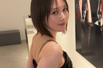 本田翼、おっぱいの谷間！エッチな横乳がエロくてたまらんｗｗｗｗｗｗｗの画像
