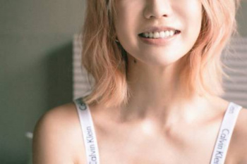 倖田來未、おっぱいの谷間！エロすぎる下着姿で悩殺ｗｗｗｗｗｗｗｗｗの画像