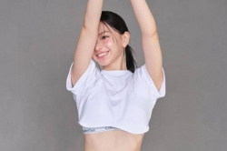 山本舞香、おっぱいエロすぎ!エッチな下着姿がたまらんwwwwwwwwwの画像