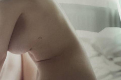 長濱ねる、おっぱいセミヌード！乳輪が見えてると話題にｗｗｗｗｗｗｗｗの画像