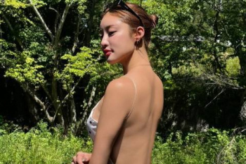 王林、横乳おっぱい！ほぼ裸に見える！！エロくてたまらんｗｗｗｗｗｗｗの画像
