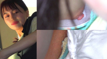 【eros2166乳首チラ盗撮】首元からピンク乳首を覗かれ、ショーパンの隙間から陰毛までも撮られてしまう美人な配達員の画像
