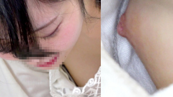 【eros2476乳首チラ盗撮】ベビマ教室でかなりな美人ママさんの胸元から美味しそうなおっぱいと乳首を堪能する動画の画像