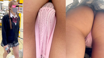 【upskirt2838逆さ撮りJK】激カワJKのぷっくりと盛り上がるエロいクロッチ部分のピンクTバックPを堪能する動画の画像