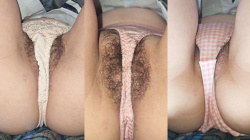 【upskirt2974逆さ撮りJK】10日間エレベーター内でロリマンに食い込み気味な生Pを撮られ続け陰毛を大量にはみ出させるJKのパンツ事情の画像