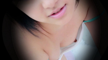 【本田真琴2】色白パイパン美少女のいやらしいアナルとブラの隙間から見える乳首をじっくりと堪能するイメージ動画【re-edit】の画像