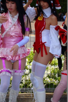 いろんな角度からコスプレチラ撮★エロ画像49枚の画像