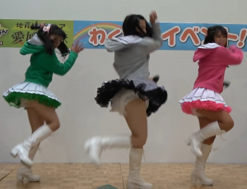 地下アイドル全力でチラり見せ★エロ画像49枚の画像