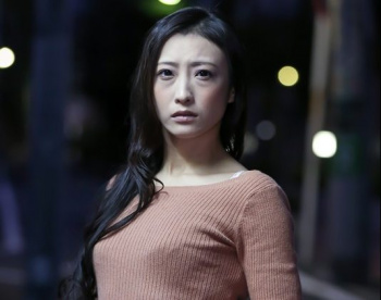 夫の借金のため中年のオヤジに犯され続ける美人妻の画像
