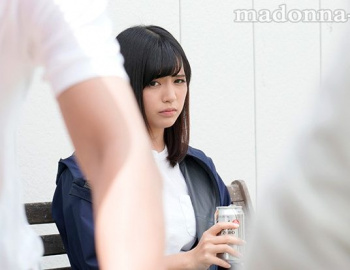 ヤリモクおやじに仕組まれた町内キャンプに参加し中出しで輪姦され続ける巨乳妻の画像