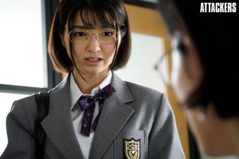 不良たちに目をつけられ中出しで輪姦され続ける風紀委員の画像
