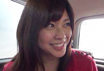 おばちゃんには見えない素人の爆乳美熟女主婦をナンパしてゴム無し中出し交尾！の画像