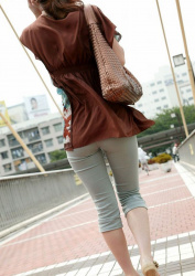 振り向けば！～街に蠢く♪美尻装備な～美人たち(^^♪の画像