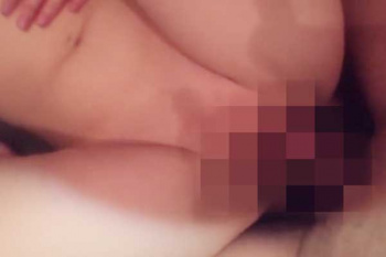 【無修正】素人パイパンJDと接合部丸見えセックス！の画像