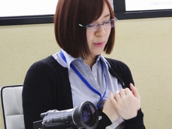＜ＳＯＤ女子社員＞出演を拒み続けてきたむっちり体育会系女子社員の男優面接ドキュメント企画！しっかり辱められちゃうお姉さん！の画像