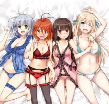 晴れ晴れとした下着姿の女たちの画像