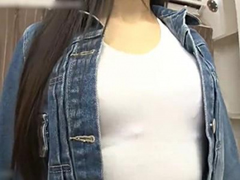 ※アナル・くぱぁ注意《人妻ヌードモデル》触られてもいないのに勃起する乳首…！カメラの前に肛門を晒す美熟女の超接写映像！の画像