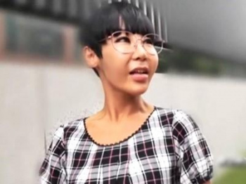 《素人熟女ナンパ》女流囲碁棋士という眼鏡オタク系のおばさんを口説いたら巨乳ナイスバディがエロすぎて激萌え！！【韓国人】の画像