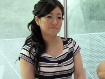 『おばさんで解決できるかな？』43才友達のお母さんが筆おろし！熟女モニタリング企画で童貞大学生とハメる人妻さん！の画像