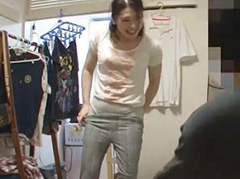 おばさんレンタル『それじゃ元気で♡』笑顔の54才！五十路の熟女人妻に想いを吐出しガチ本番・生中出しSEX！！【盗撮】の画像