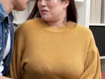 ボイ～ン熟女ナンパ♥『おばさんをからかって…』爆乳おっぱい人妻のご無沙汰な肉厚ボディに興奮！突きまくり不倫SEX中出し！の画像