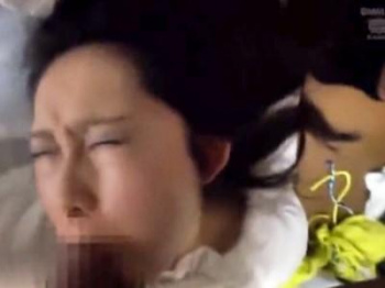 連れ込みレイプ『ウエエ…ッ！』パートの素人妻を泥酔させ強制フェラ・中出し強姦！朦朧した熟女のアナルまでハメ撮り撮影！の画像