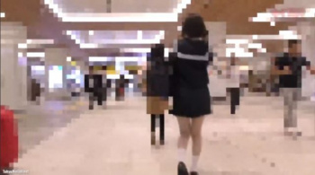 ストーキングされた素朴なセーラー服JKが満員電車で痴漢されレイプもされちゃうｗｗｗの画像