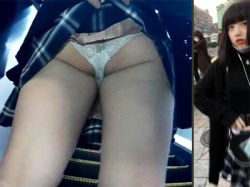 【JKスカート捲り盗撮動画】あいみょん系の女子校生をエスカレーターでスカート捲り…透け透けレースのエロ過ぎる下着を接写撮りｗｗの画像