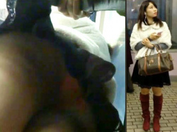 【逆さ撮り盗撮動画】駅ホームで電車を待つミニスカ＆ブーツが良く似合う童顔女子の下半身を隠し撮りｗｗの画像