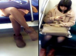 【電車盗撮動画】対面に座ったパンストやタイツを穿いている女性をターゲットに女性の足を無差別に隠し撮りｗｗの画像