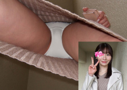 超美人OLののえちゃんがエロ可愛いパンツを見せてくれましたの画像